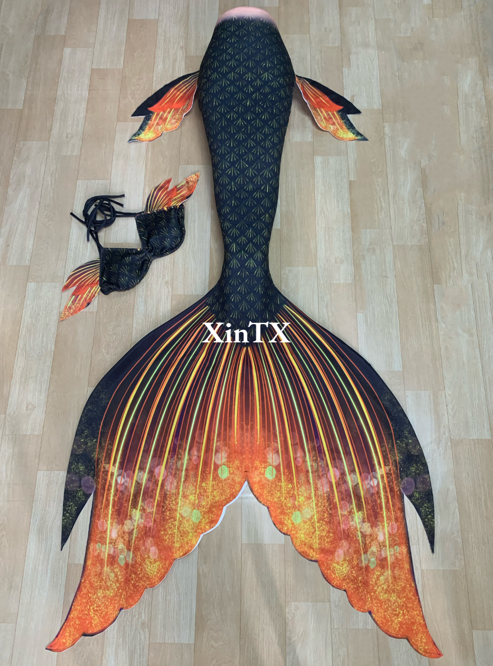 Adult Mermaid Tail Swimsuit wi - đánh giá và giá Aquarium & Marine Museum Universiti Malaysia Sabah Kota Kinabalu Sabah Photos