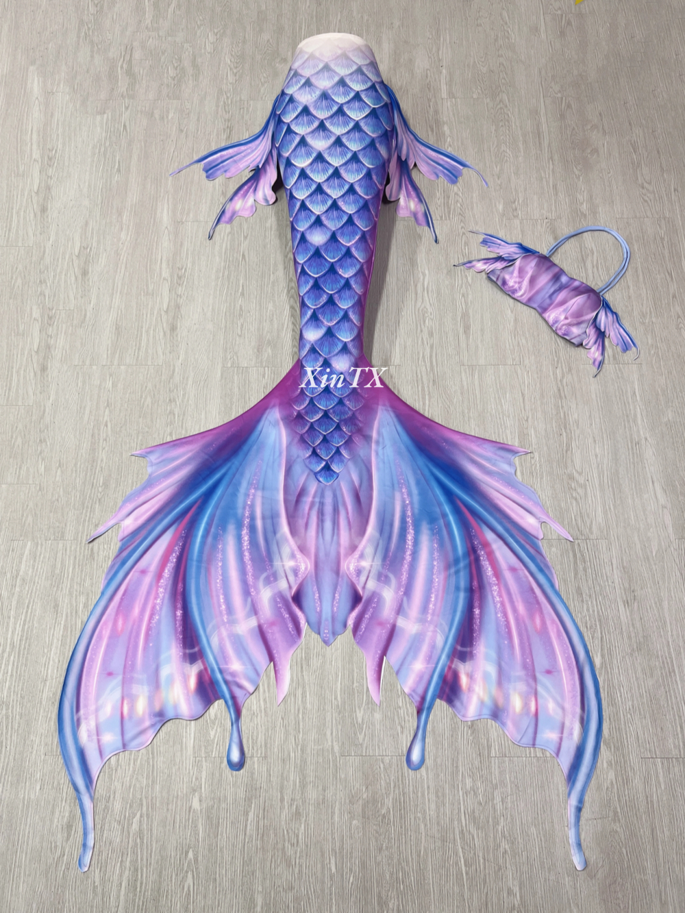 Adult Mermaid Tail Swimsuit wi - đánh giá và giá Aquarium & Marine Museum Universiti Malaysia Sabah Kota Kinabalu Sabah Photos